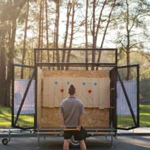 3 val kirvių mėtymo priekabos pramogos